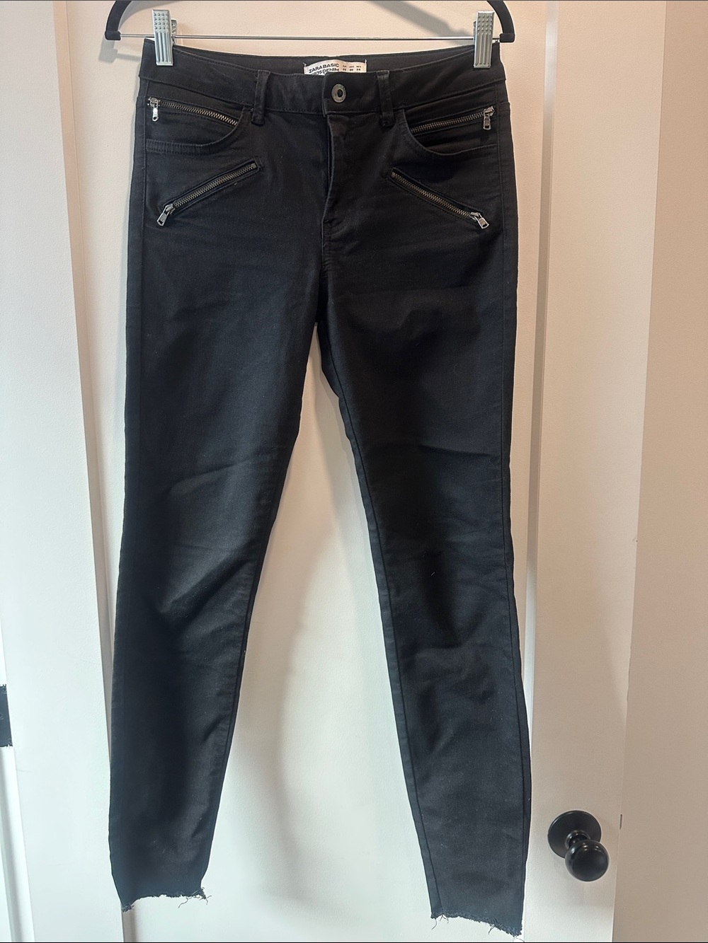 Zara Black Women's Skinny Jeans with Front Zip Accents